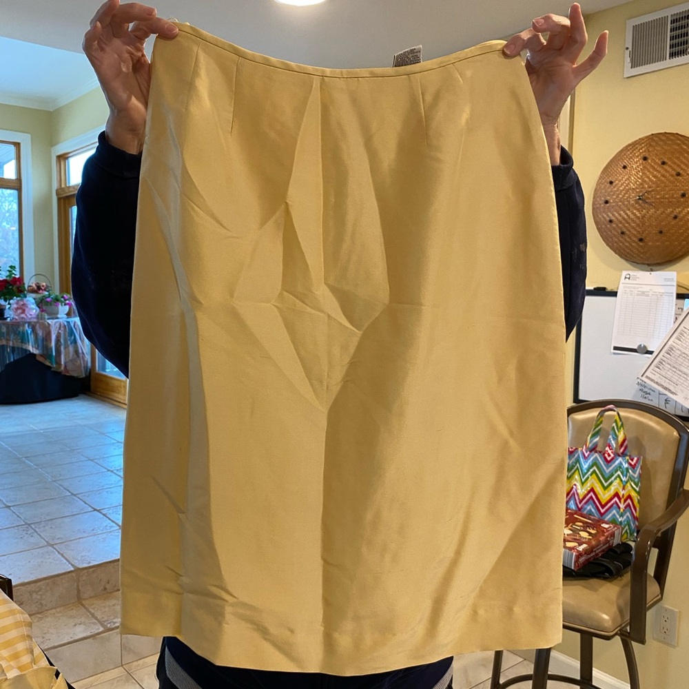 Kasper A-Line Skirt in Yellow